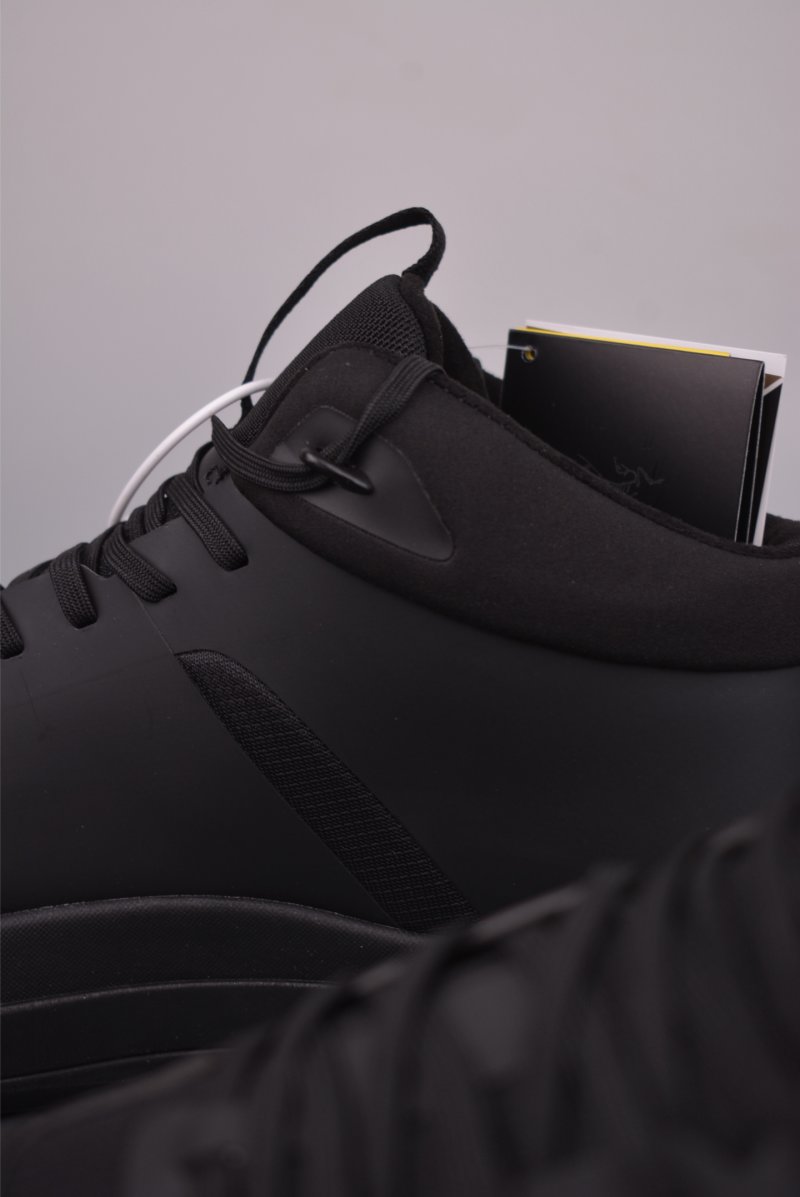 Arc'teryx Aerios Mid GTX W view