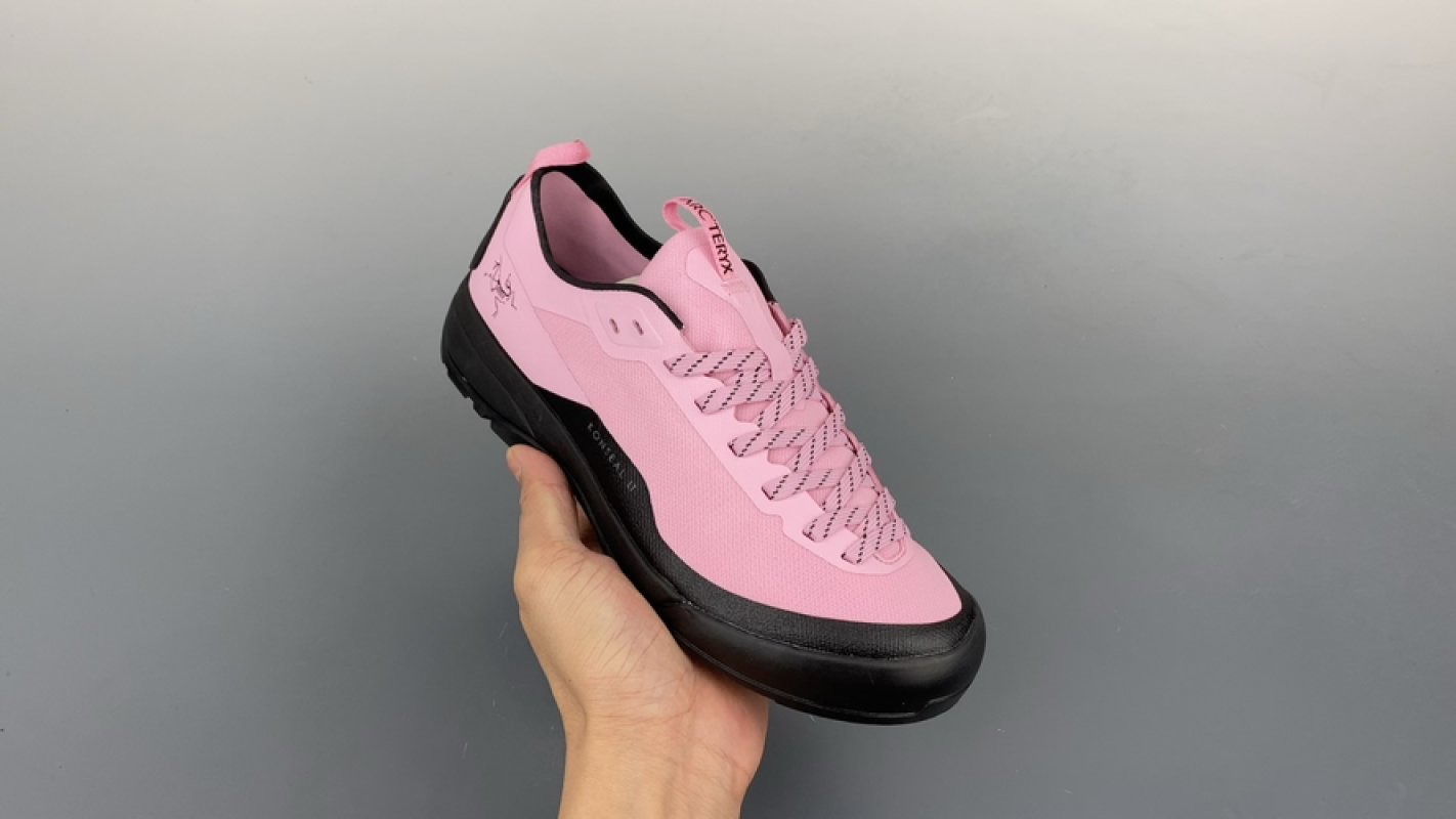 Arc'teryx Konseal LT