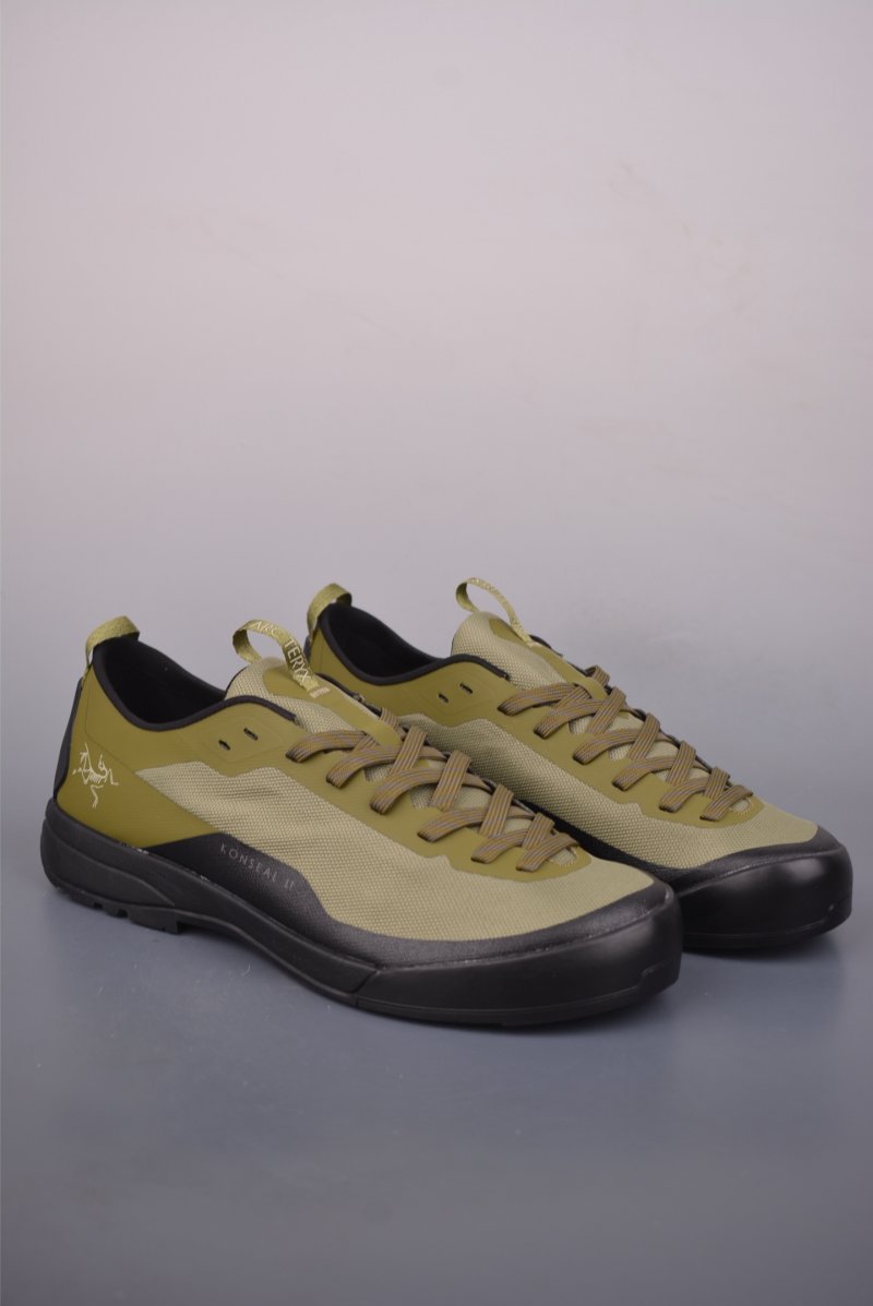 Arc'teryx Konseal LT view