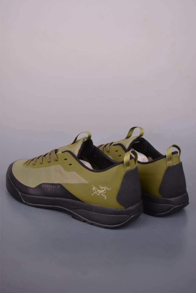 Arc'teryx Konseal LT view