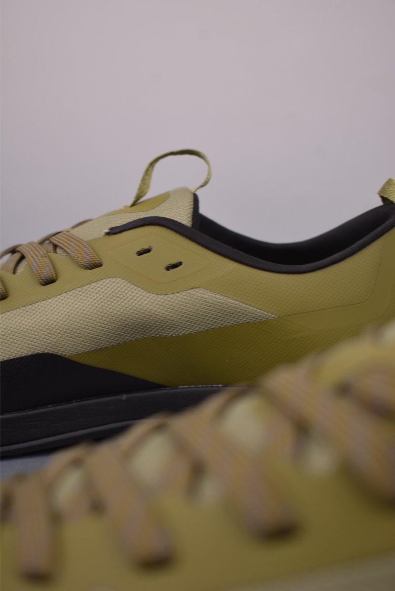 Arc'teryx Konseal LT view