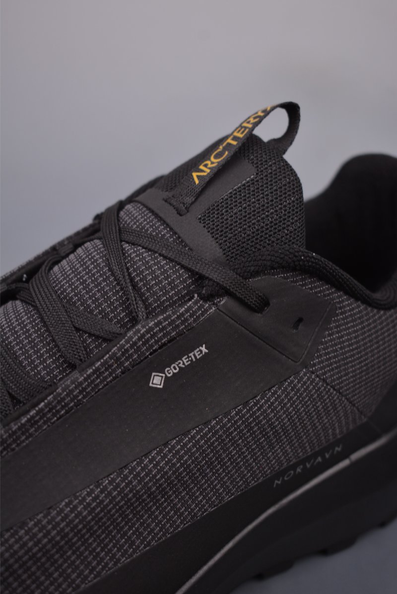 Arc'teryx Norvan LD 4 GTX Trail 'Yellow / Gold' view