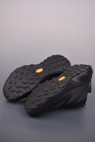 Arc'teryx Norvan LD 3 GTX Trail view 3