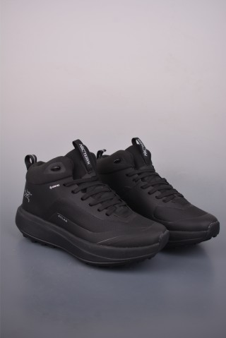 Arc'teryx Sylan GTX Mid 'Yellow / Gold' view 1