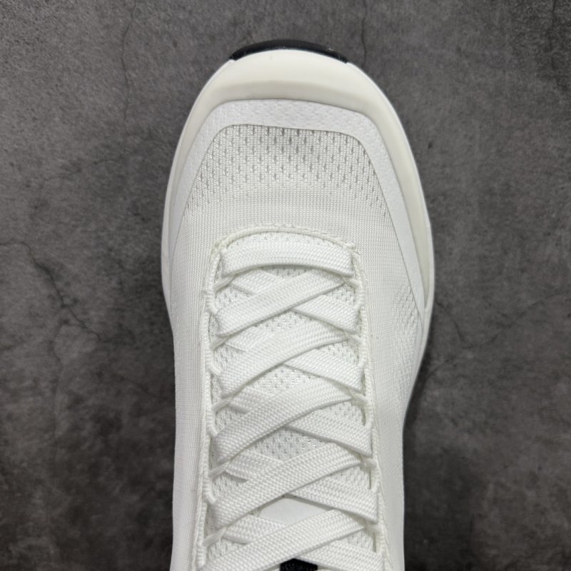 Arc'teryx Aerios FL GTX view