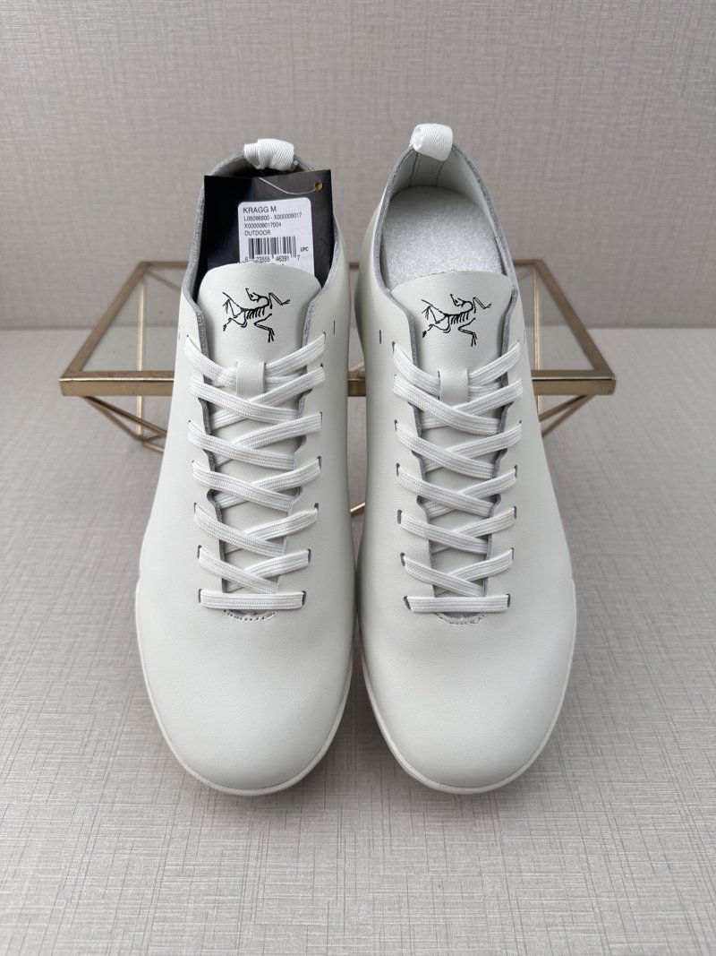 Arc'teryx Konseal LT M view