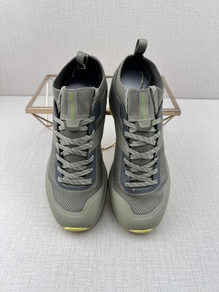 Arc'teryx Konseal LT view 8
