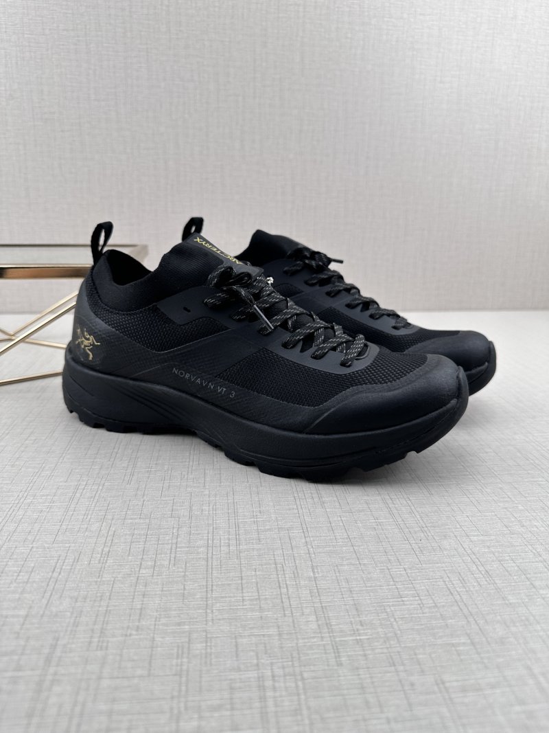 Arc'teryx Bora Kragg Shoes Q11 view