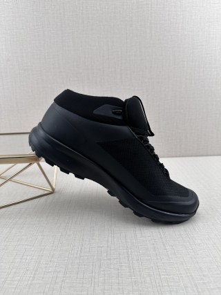 Arc'teryx Bora Kragg view 2