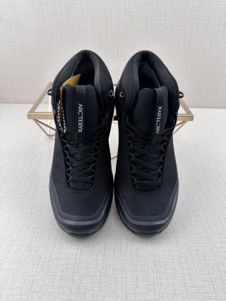 Arc'teryx Bora Kragg view 8