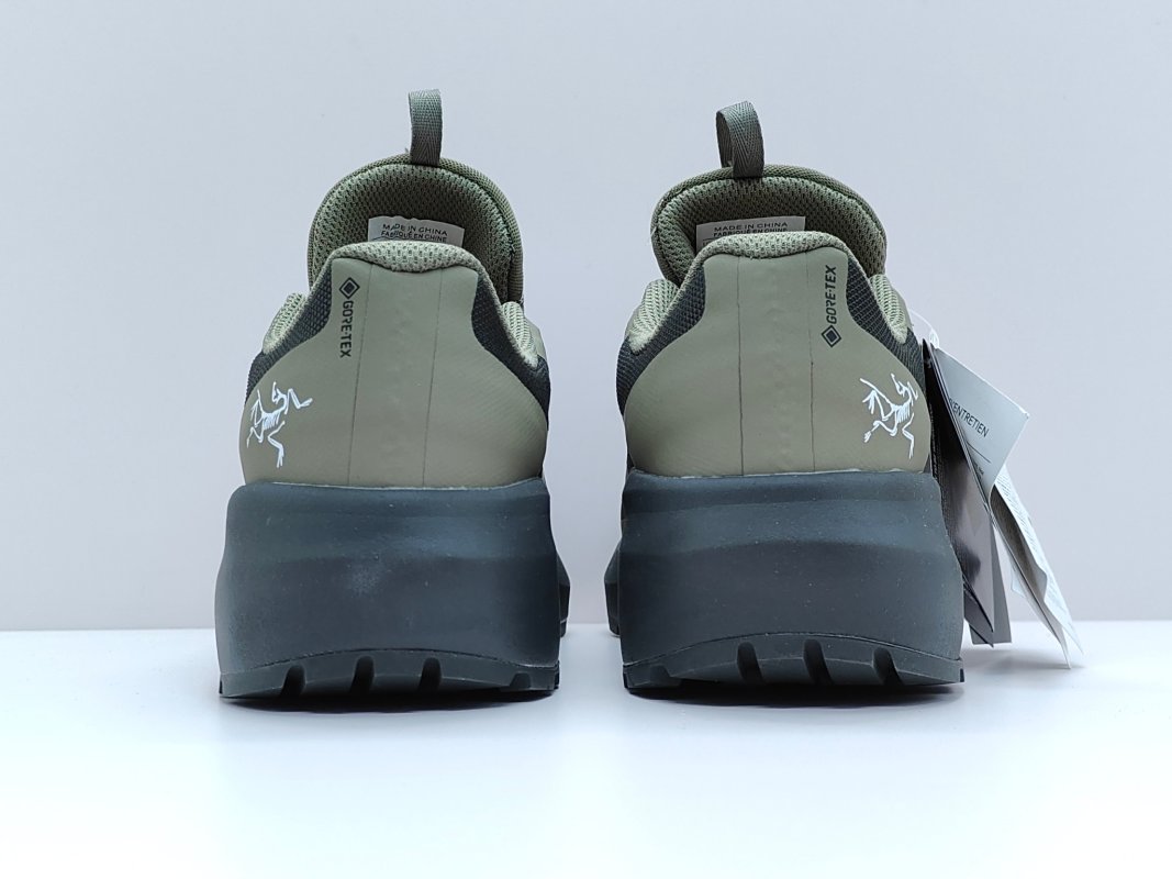 Arc'teryx Norvan LD3 view