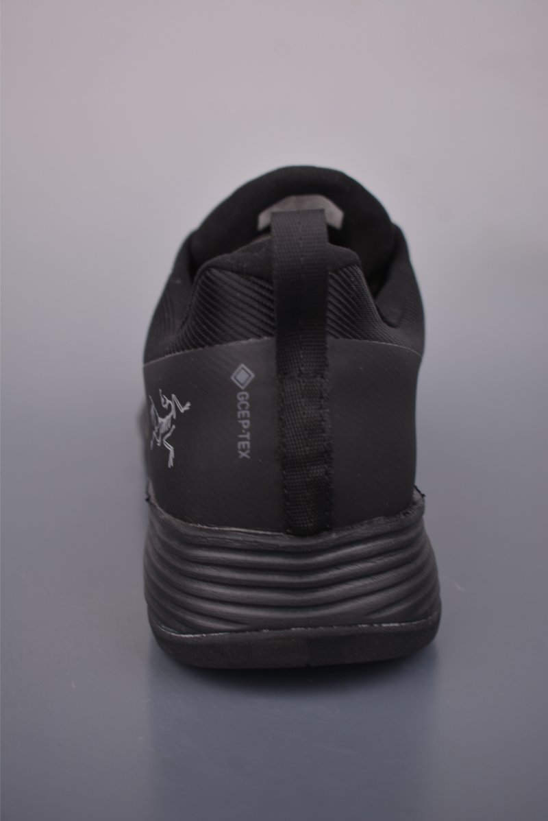 Arc'teryx Konseal LT view