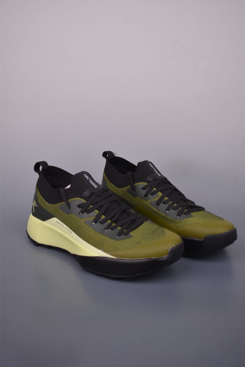 Arc'teryx Konseal LT view