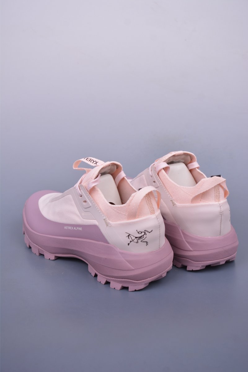 Arc'teryx Kopec GTX view
