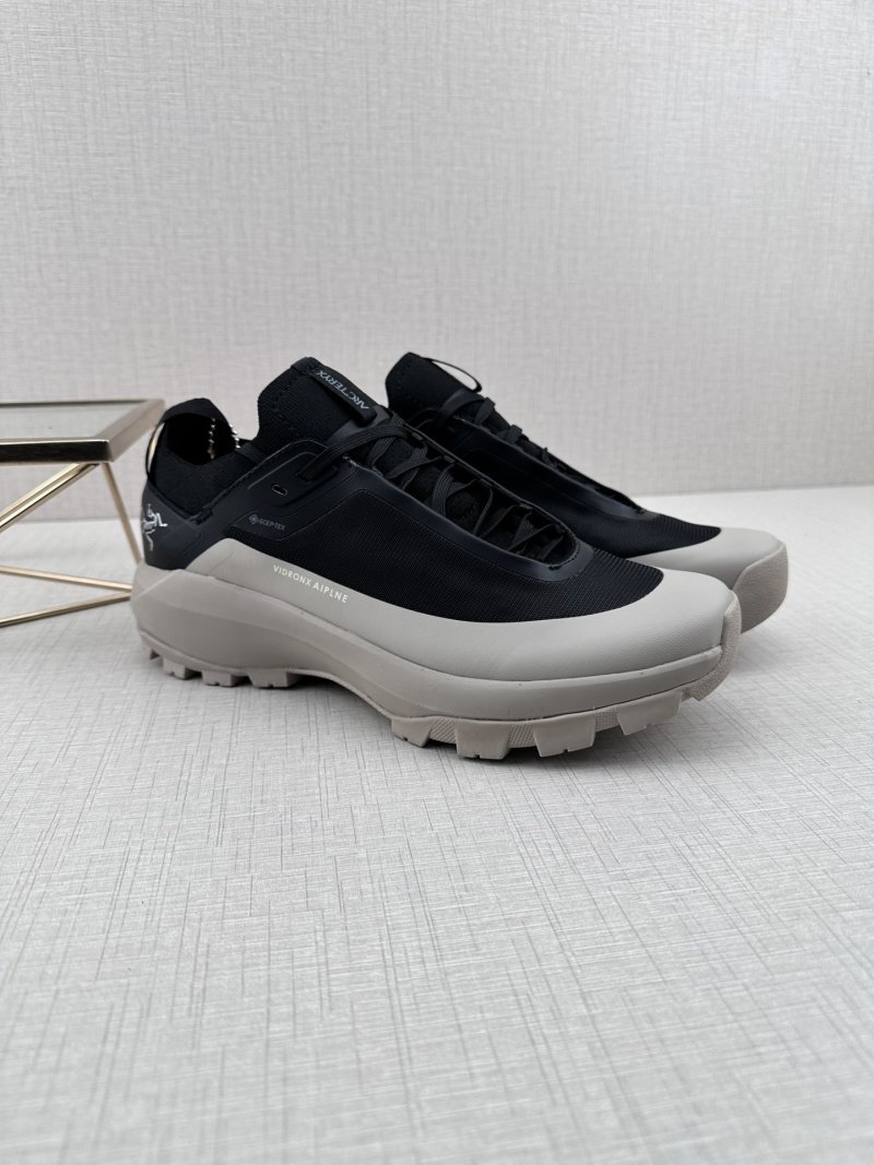 Arc'teryx Kopec GTX view
