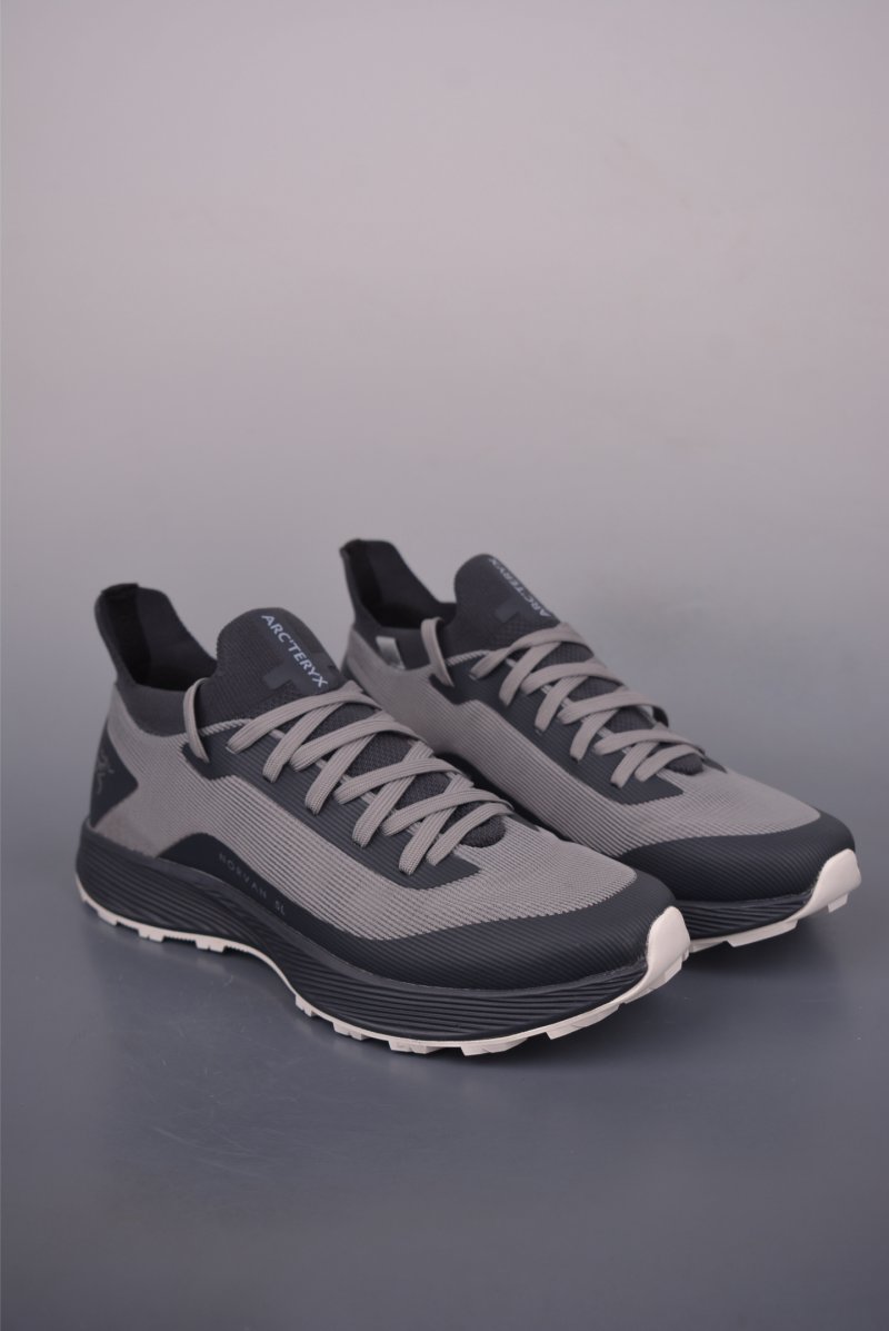 Arc'teryx Kragg view
