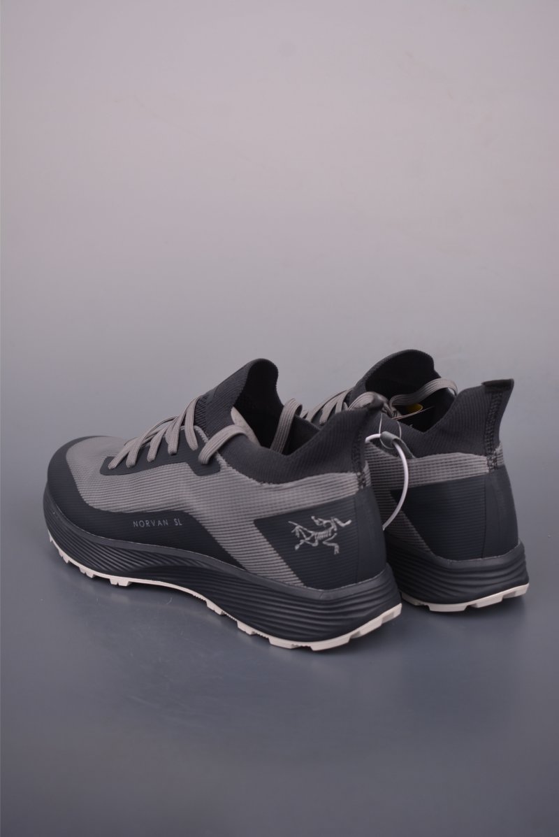 Arc'teryx Kragg view