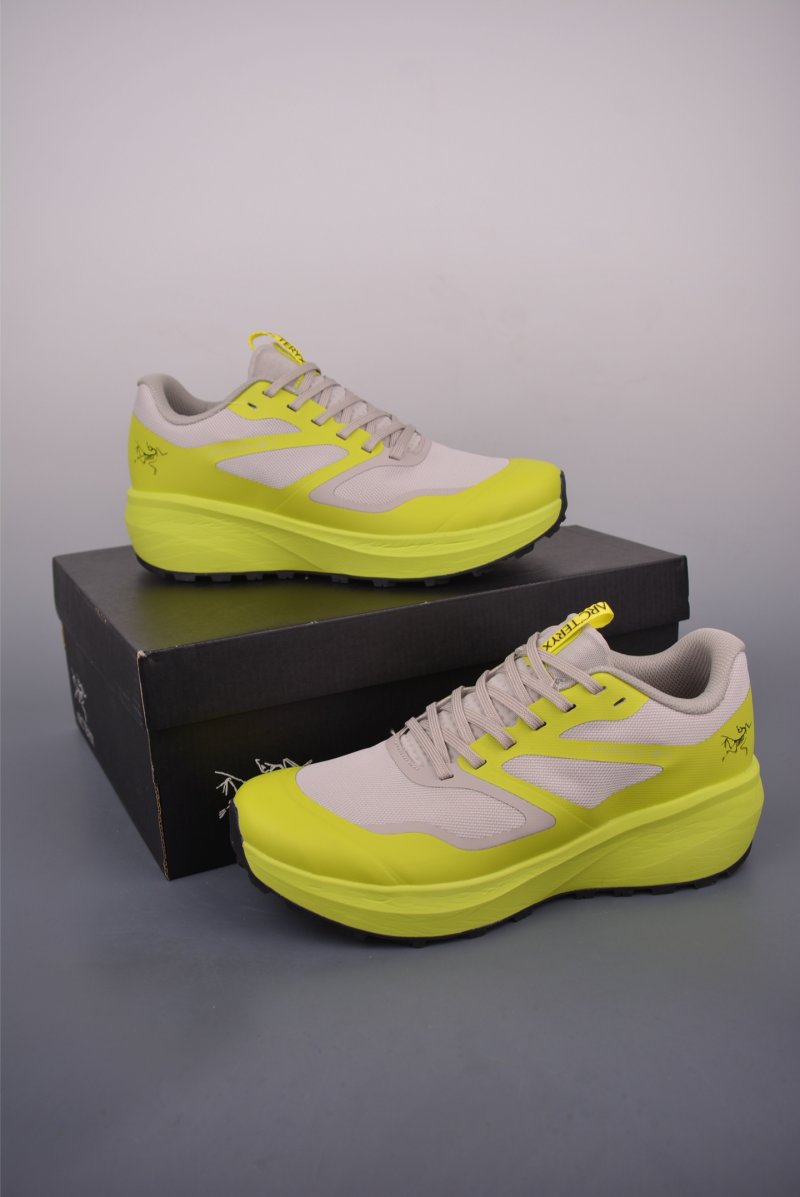 Arc'teryx Norvan LD 3 view