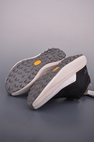 Arc'teryx Norvan LD 3 view 12