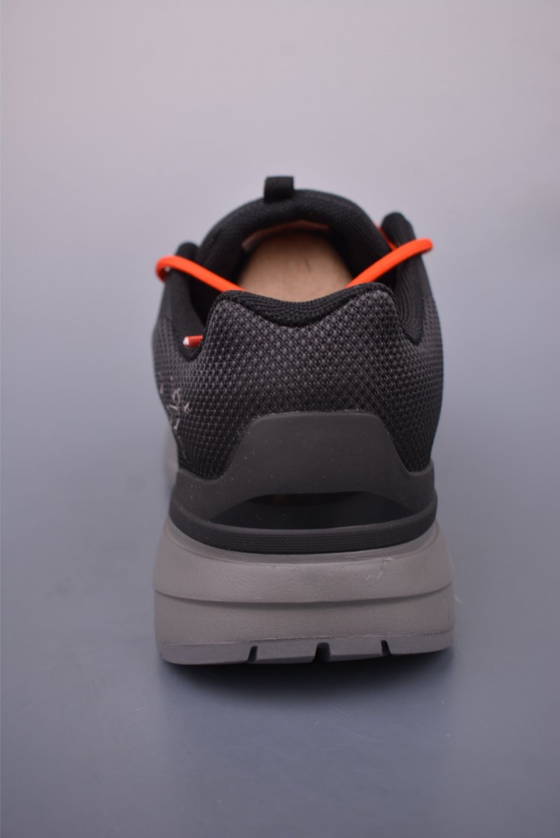 Arc'teryx Kopec GTX 'Gold' view