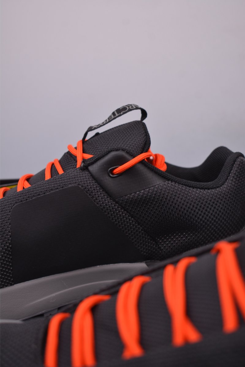Arc'teryx Kopec GTX 'Gold' view