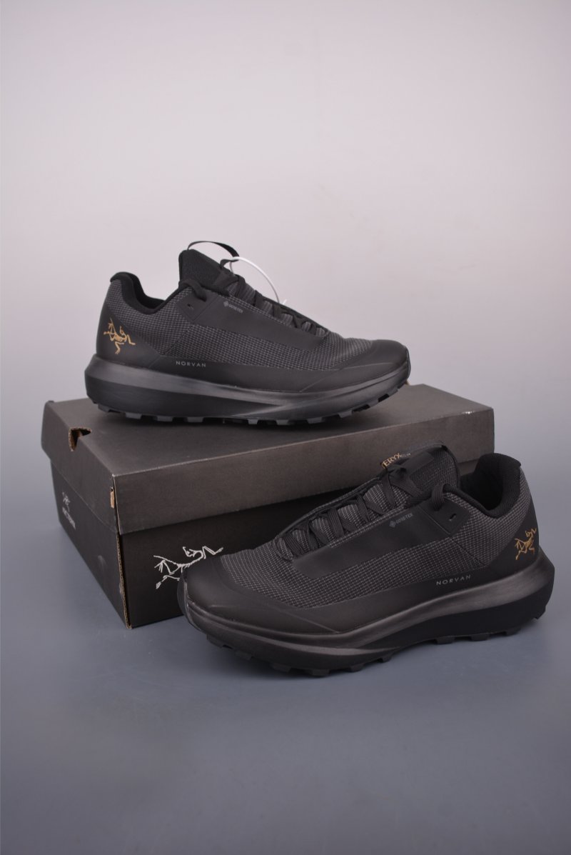 Arc'teryx Norvan GTX view