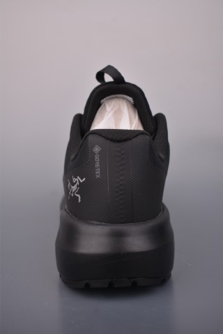 Arc'teryx Norvan GTX view 4