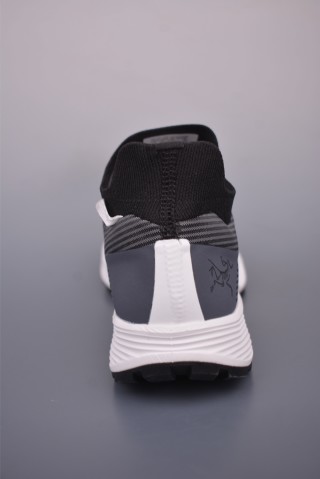 Arc'teryx Norvan LD M view 4