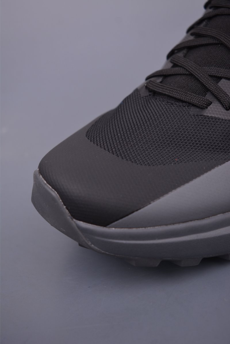 Arc'teryx Norvan LD 4 M view
