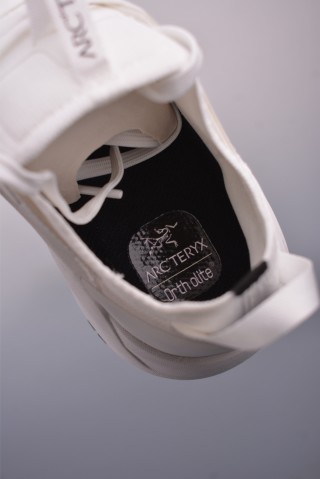 Arc'teryx Norvan LT W view 9
