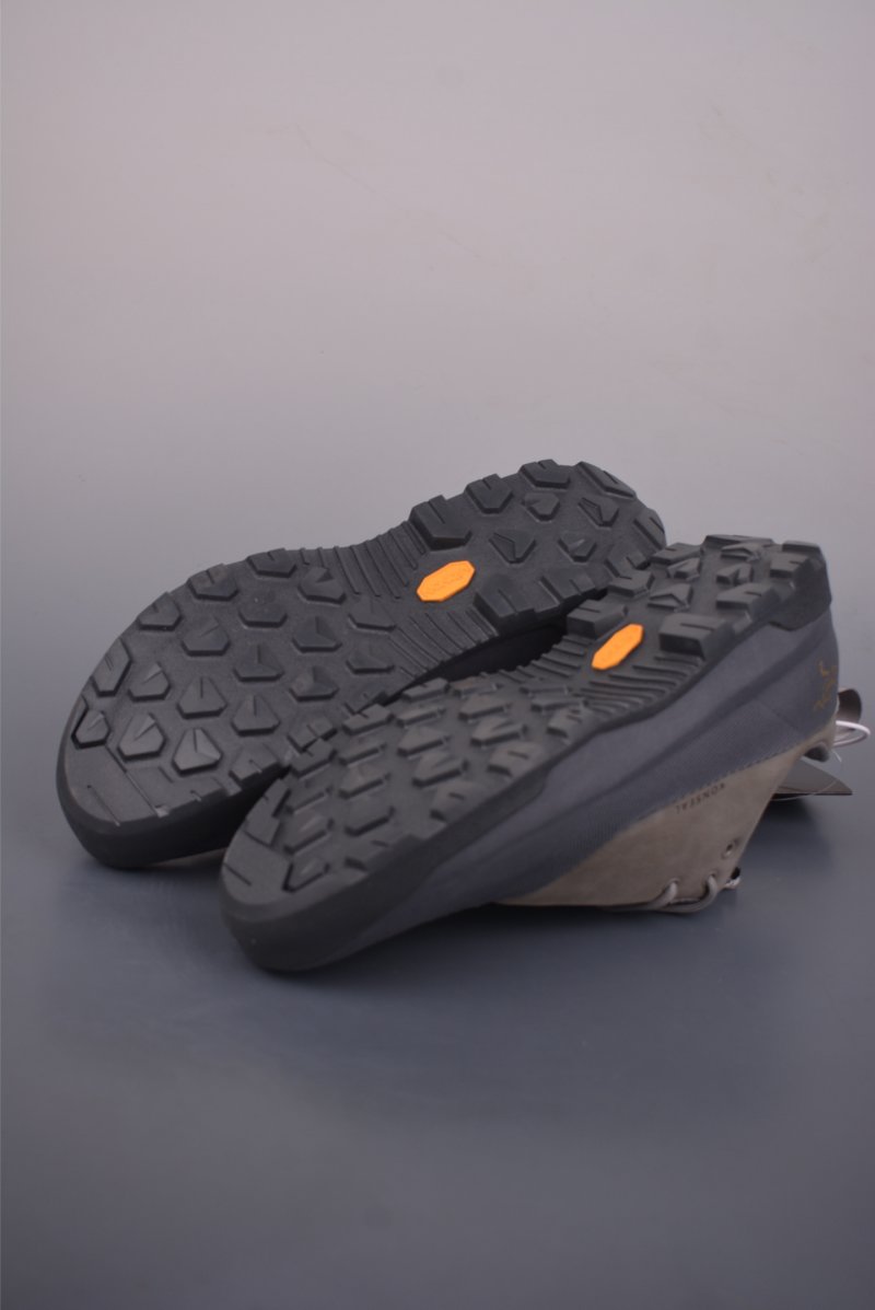 Arc'teryx Norvan Men view