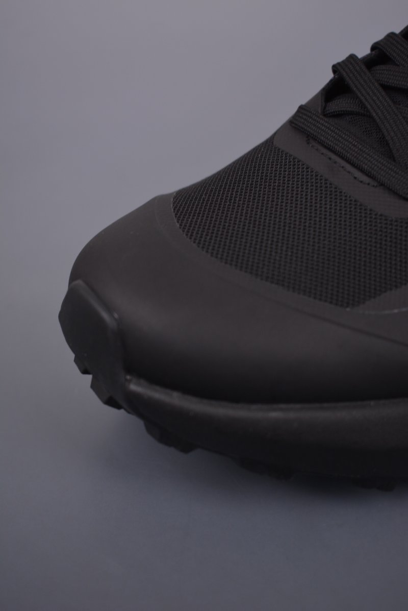Arc'teryx Norvan LD 3 GTX view