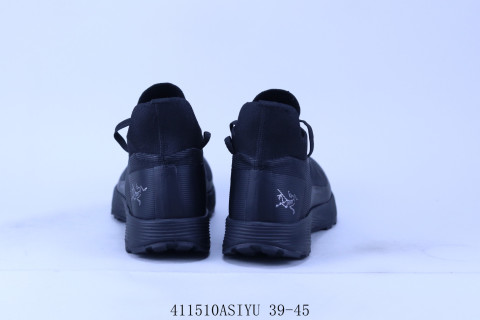 Arc'teryx TX Low view 3