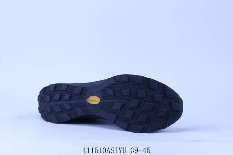 Arc'teryx TX Low view 4