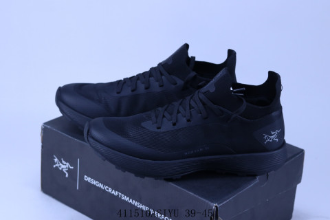 Arc'teryx TX Low view 6