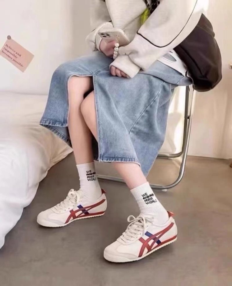 Asics Onitsuka Tiger view