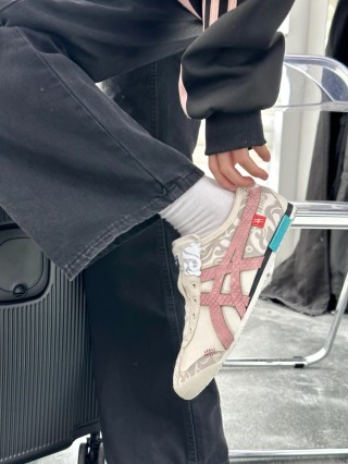 Asics Onitsuka Tiger view 12