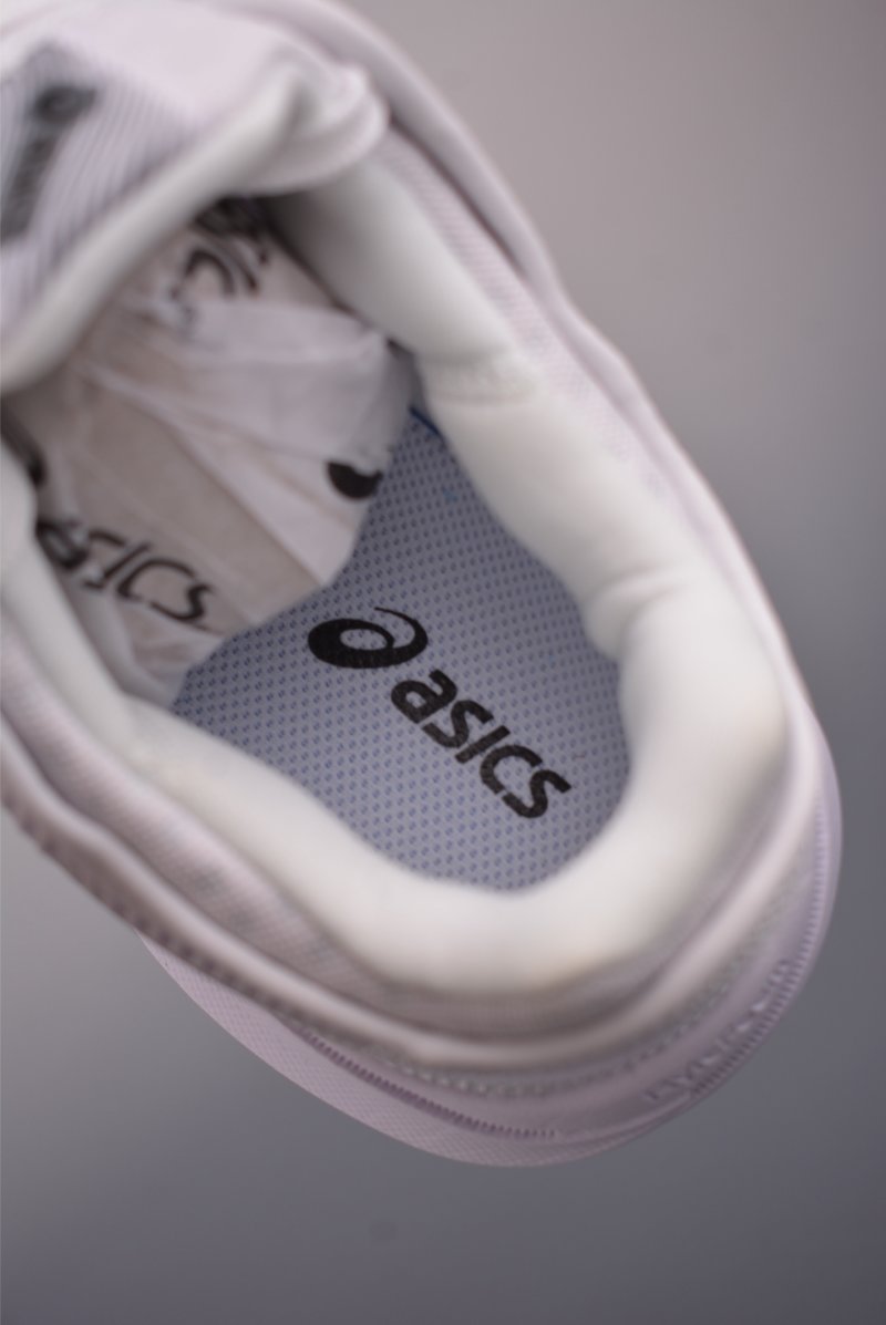 Asics Court FF3 Novak view