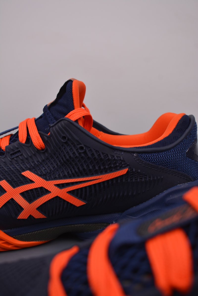Asics Court FF3 Novak view