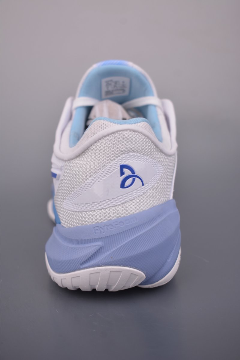 Asics Court FF3 Novak view