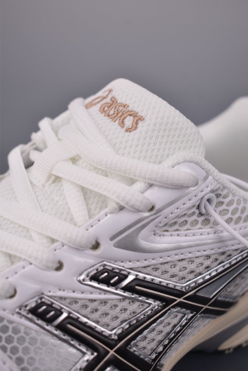 Asics DS-Trainer view