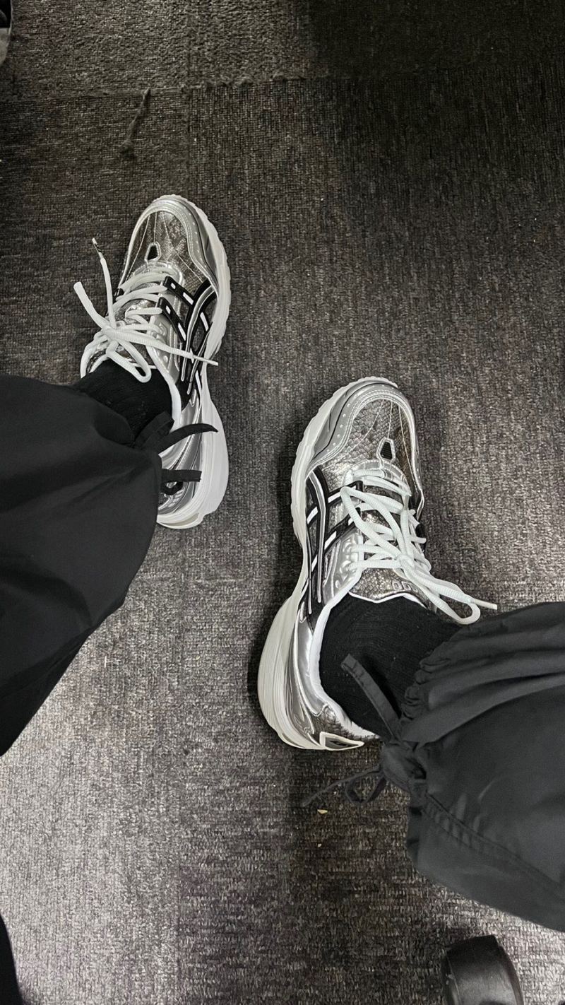 Asics Gel-1090 view