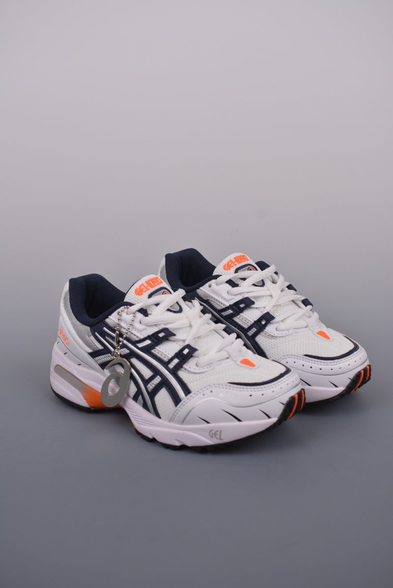 Asics Gel-1090 view