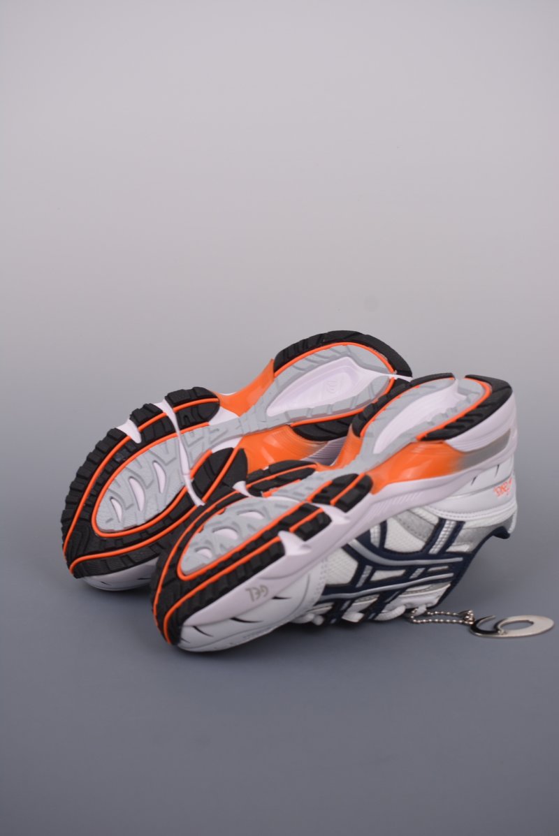 Asics Gel-1090 view
