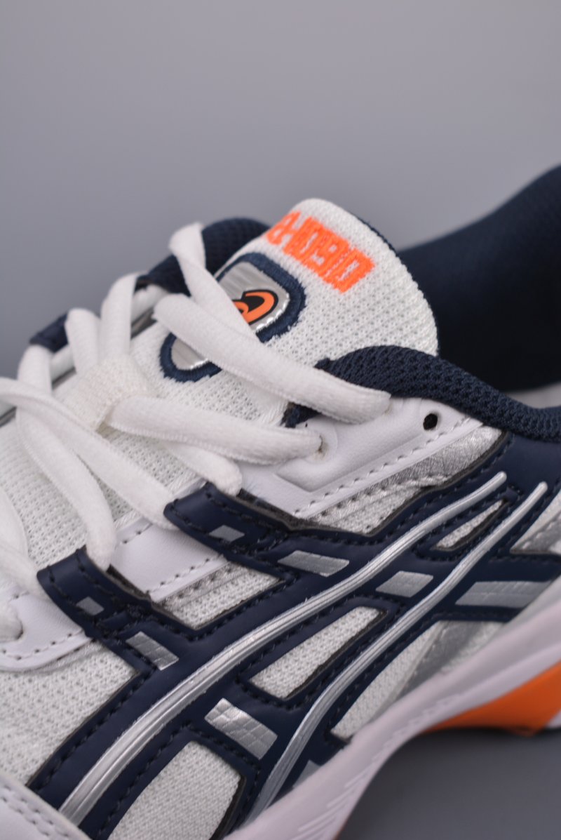 Asics Gel-1090 view