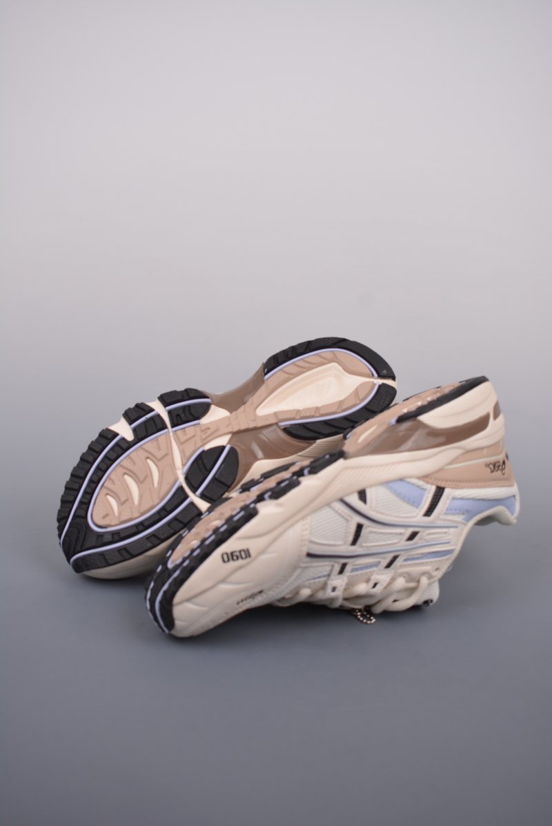 Asics Gel-1090 view