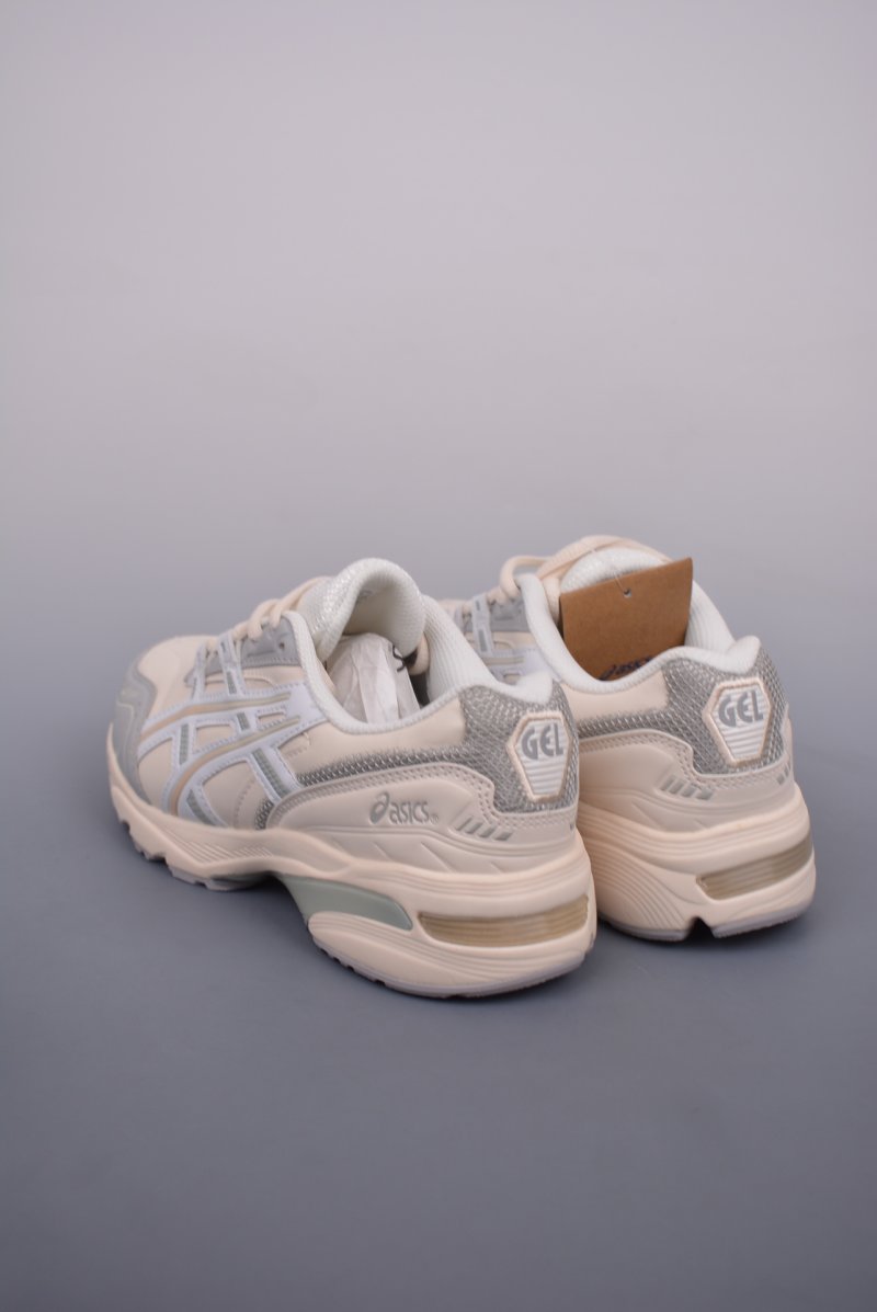 Asics Gel-1090 view