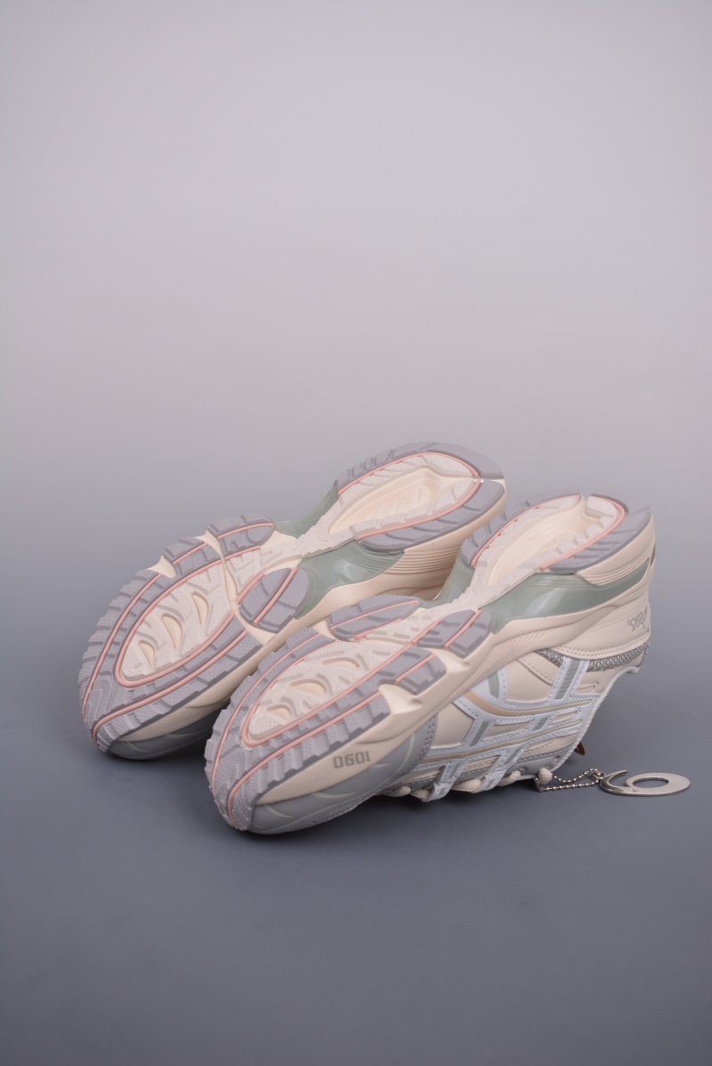 Asics Gel-1090 view