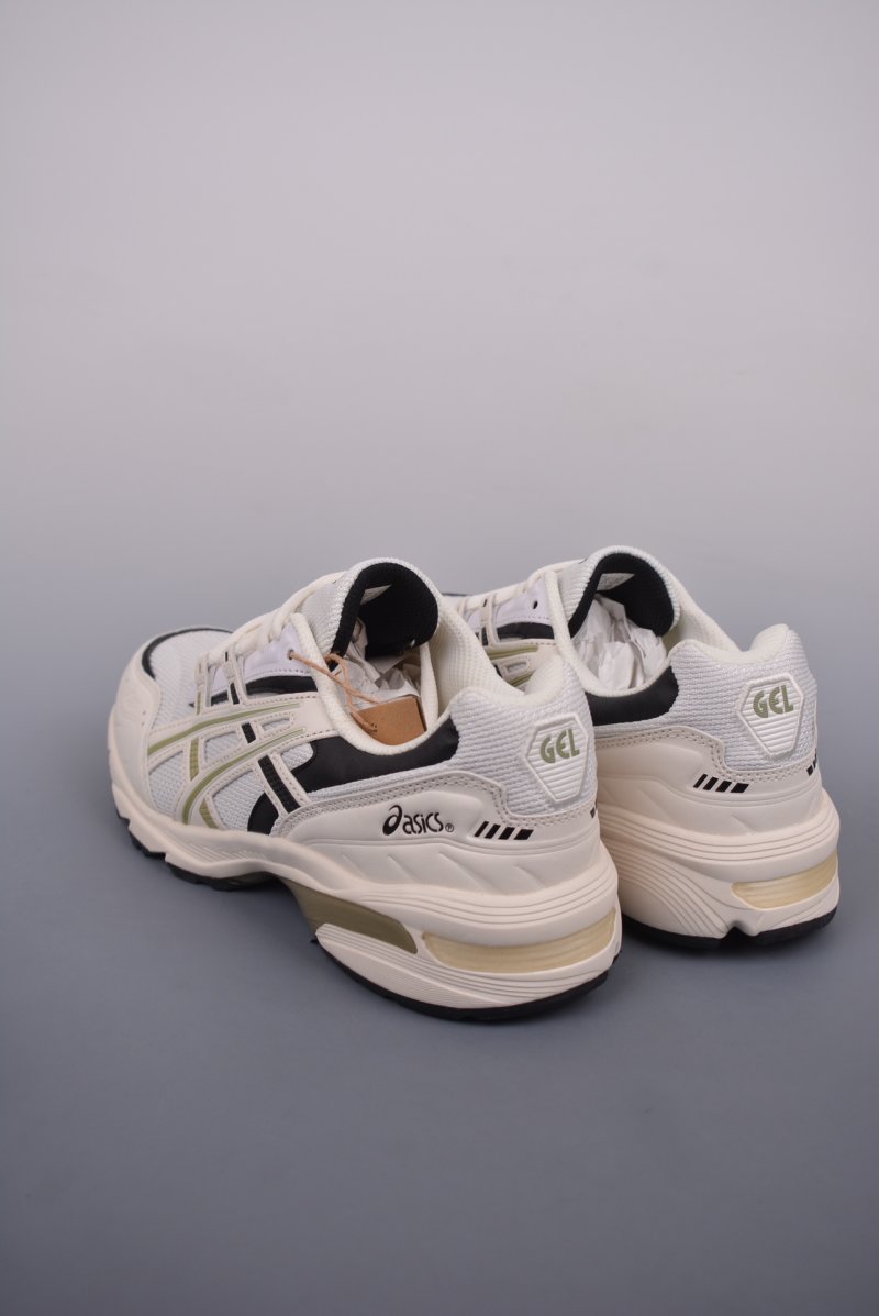 Asics Gel-1090 view