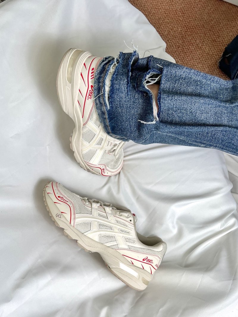 Asics Gel-1090 view